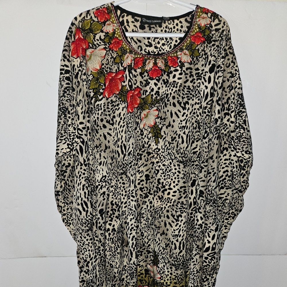 XH white dress with black art FREE SIZE